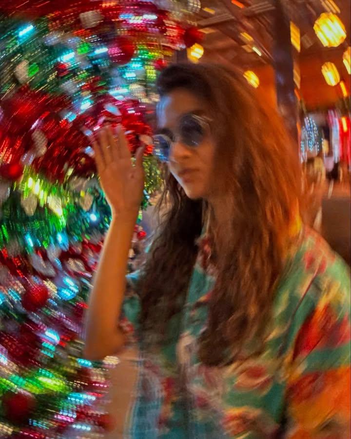 keerthy-suresh-honeymoon-photos